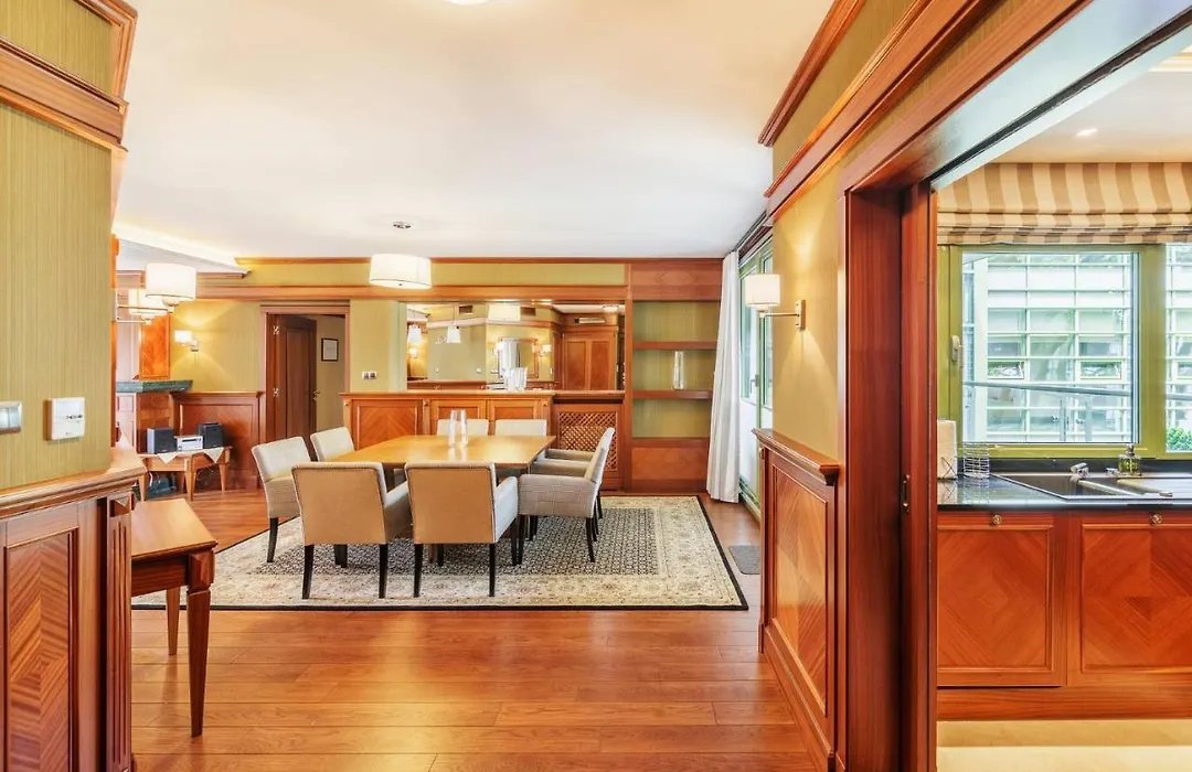Prestige Apartment With Sauna By Grand Apartments-1